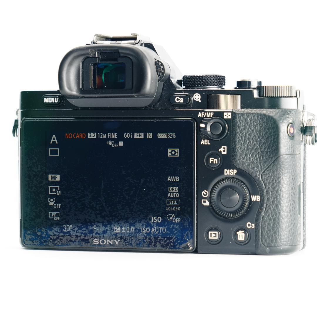 魔法のカメラ★SONY α7S★12,895回完動美品ILCE-7S 564