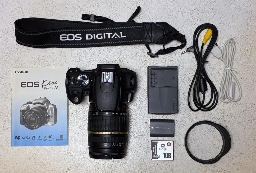 デジタルカメラ Canon EOS Kiss N + Tamron 18-200mm