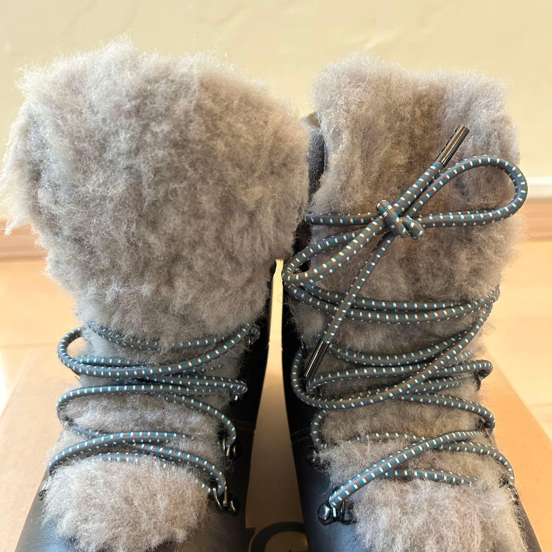 UGG VIKI WATERPROOF サイズ39 美品です！