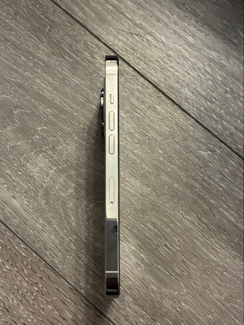 【最終値下げ】Apple iPhone 14Pro シルバー 本体 256GB