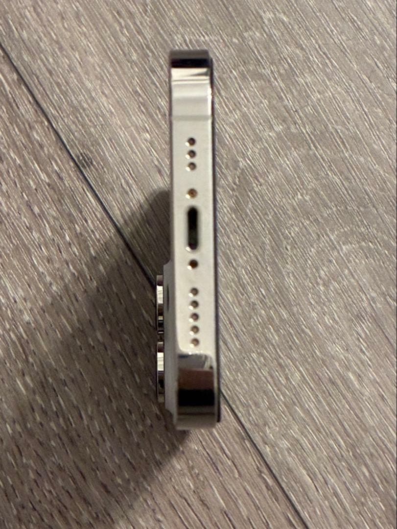 【最終値下げ】Apple iPhone 14Pro シルバー 本体 256GB