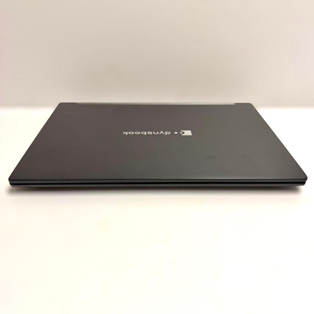 美品 バッテリー最大容量95% 東芝 dynabook G83/HU 第11世代