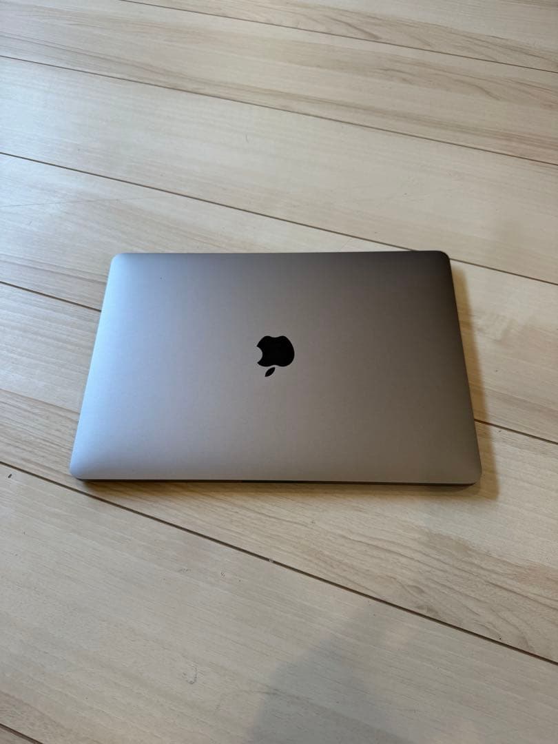 Apple MacBook Pro 13インチ スペースグレー