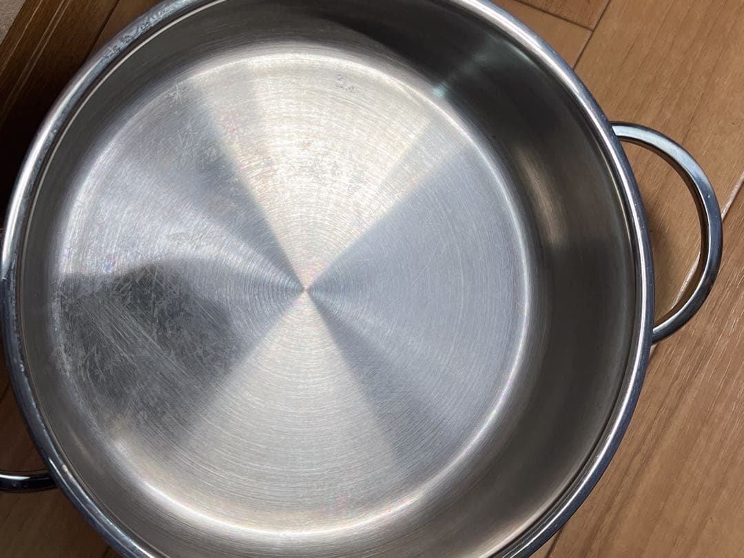 Fissler ガラス蓋付きステンレス鍋 （IH非対応）