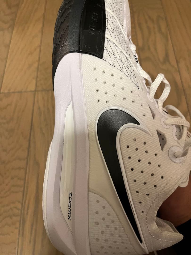 Nike GT 03 ホワイト バスケットボールシューズ