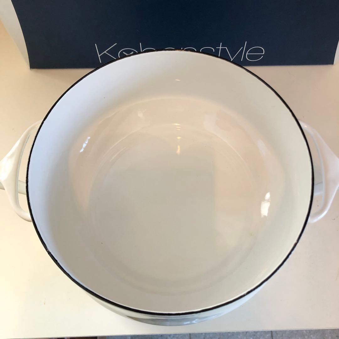 【新品未使用】 DANSK コベンスタイルホワイト両手鍋18cm