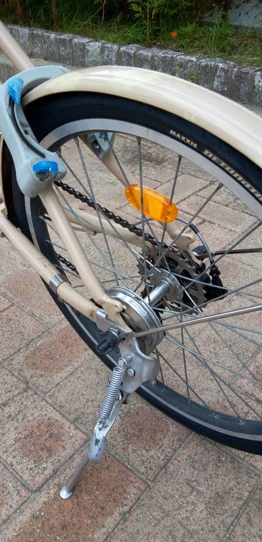 ブリジストン　アルミ軽量ミニベロ(20㌅)　大阪府八尾市 お引取り限定[配達可]