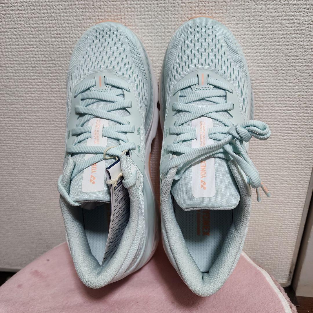 新品未使用ヨネックス　YONEXセーフラン　200X ウィメン24cm　最新