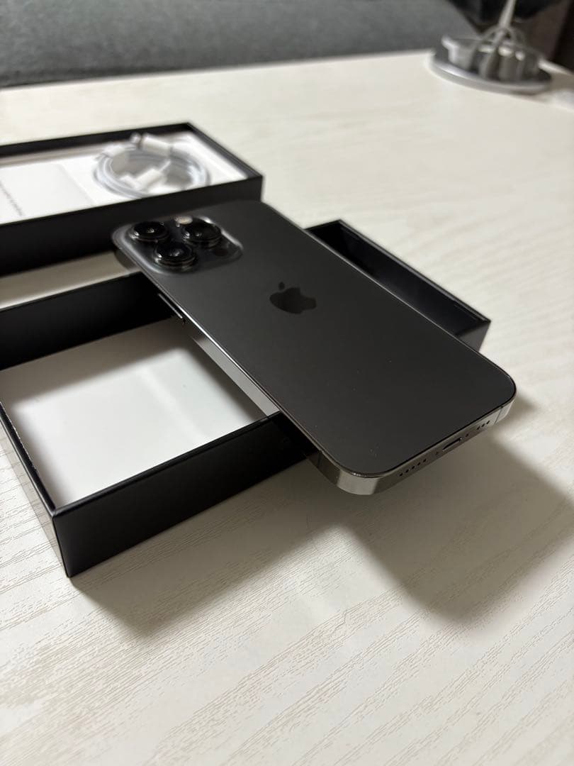 【美品】iPhone13Pro 128GB グラファイト SIMフリー