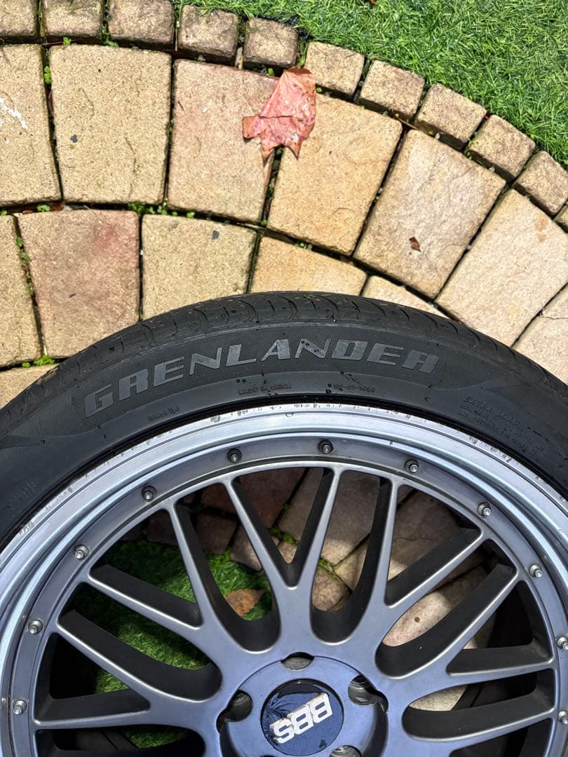 20インチ ホイールセット LMタイプ8.5J +35 最終値下げ