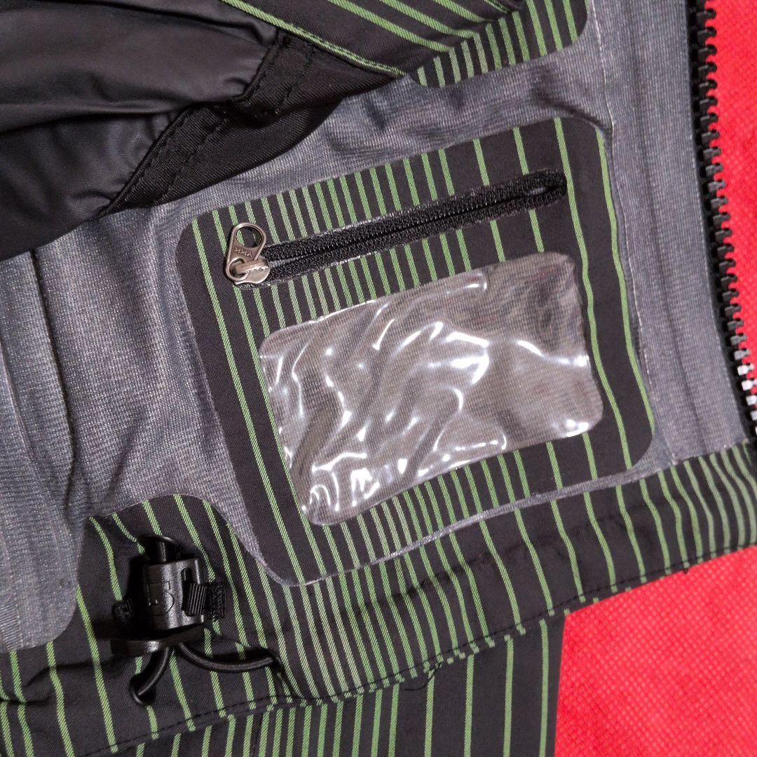 【良品】BURTON✦aK GORE-TEX✦スノボー ジャケット・パンツ