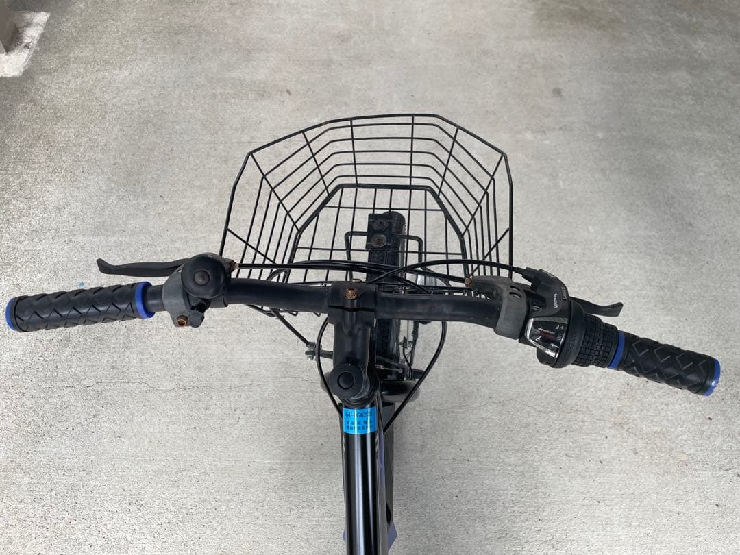 【直接引渡希望】キッズ　自転車　24インチ　6速ギア　オートライト