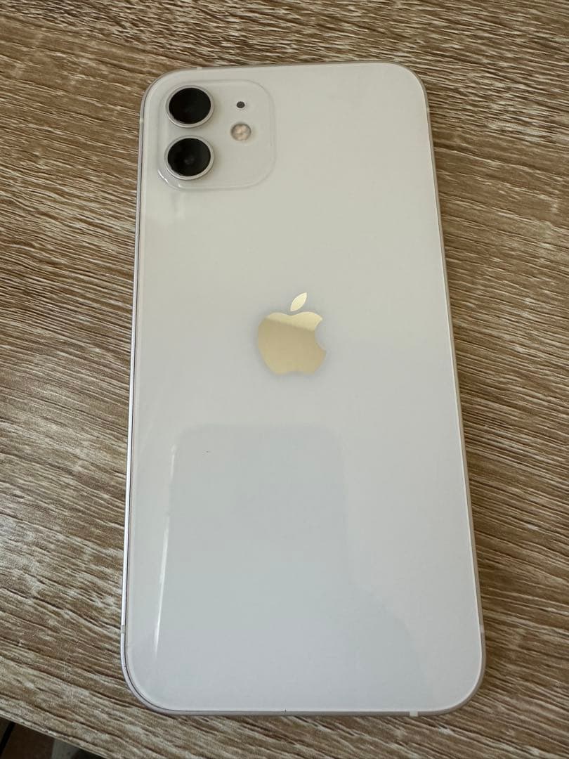 【美品】Apple iPhone 12 ホワイト 64G