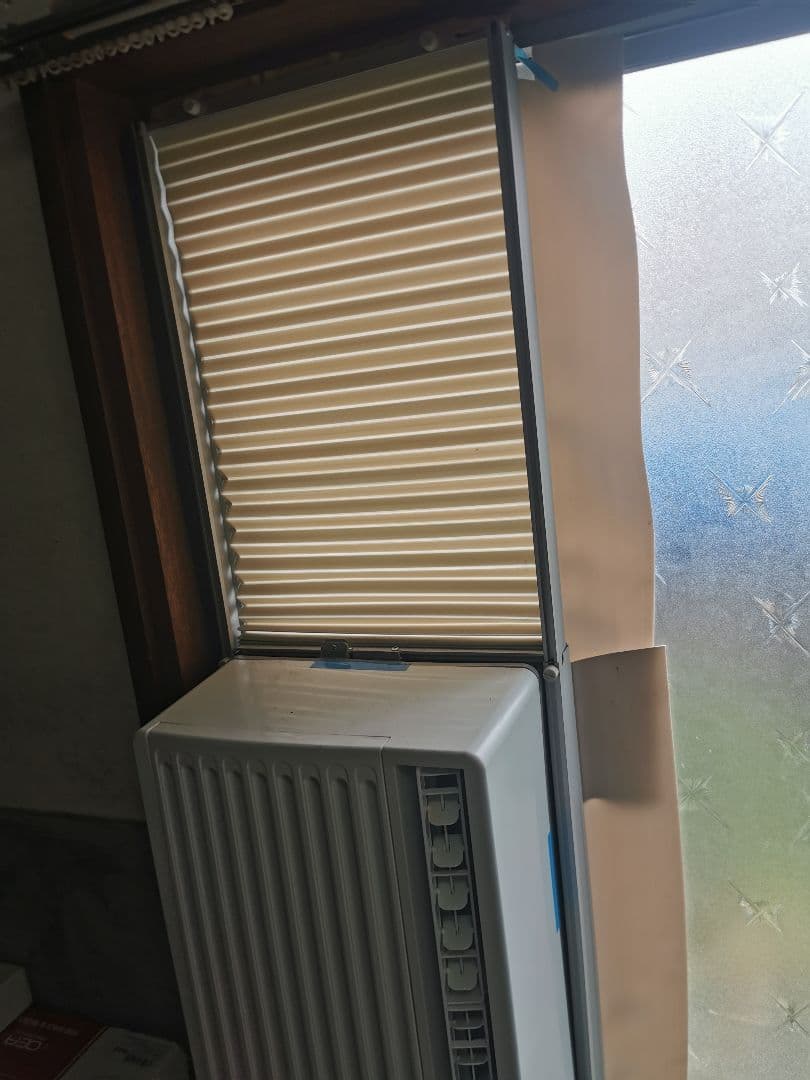 【美品】2024年製Haier窓用エアコンJA−16Zハイアール　枠・リモコン付