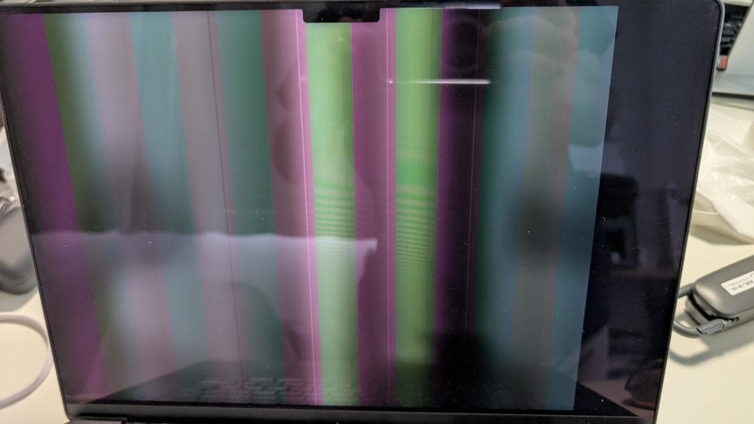 画面難ありジャンク MacBook Pro A2991 M3 Pro 36GB