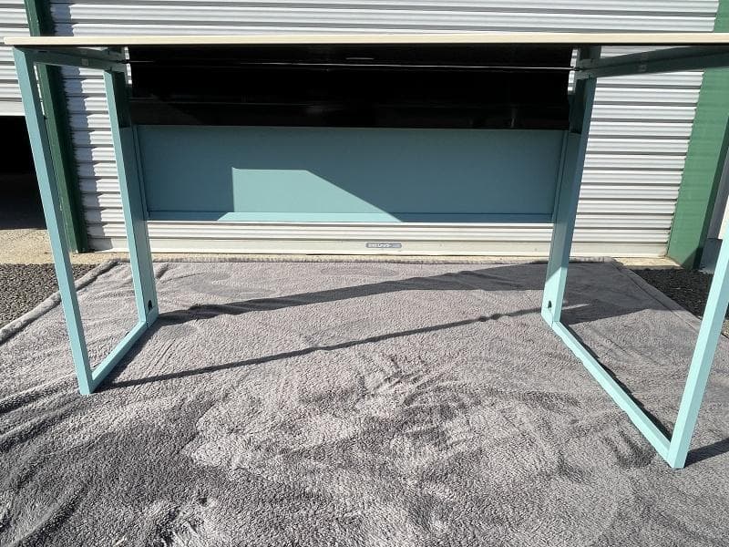 【美品】オカムラ　ソリスト　3K20EE MHJ3　台形天板（右タイプ）1台