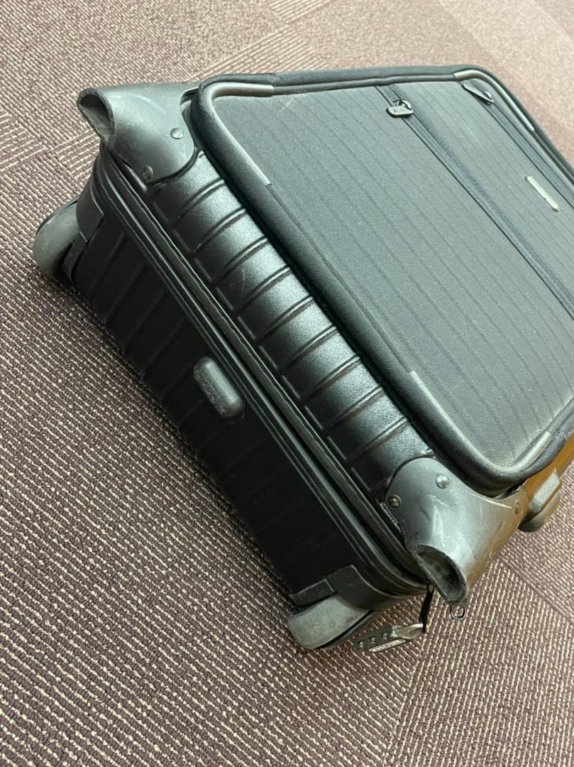 レア　RIMOWA　スーツケース　二輪　サルサ　キャリーケース　機内持ち込み可