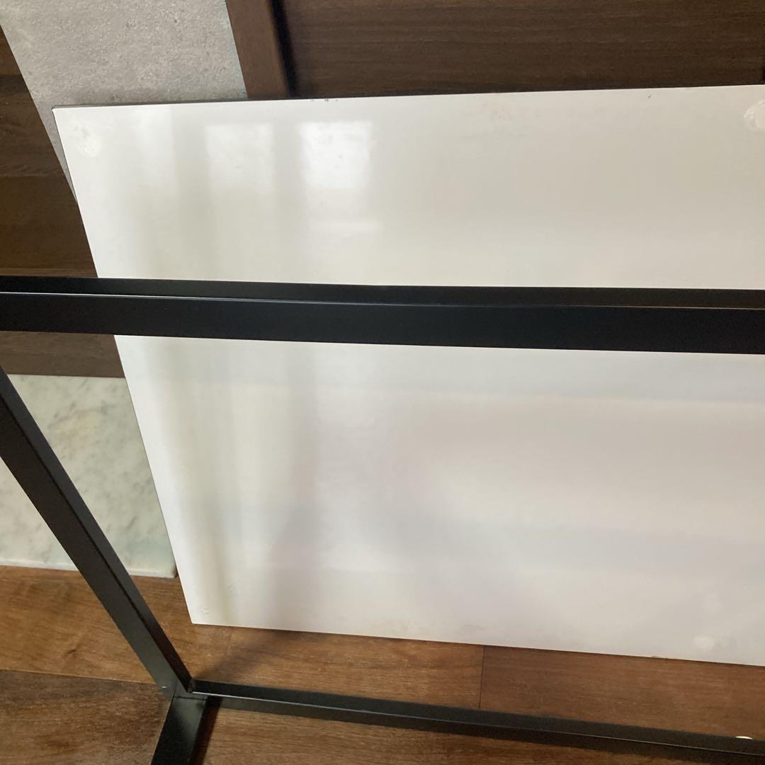 貴重✨️天板強化ガラス 青い木目調 黒い金属製フレーム モダン コーヒーテーブル