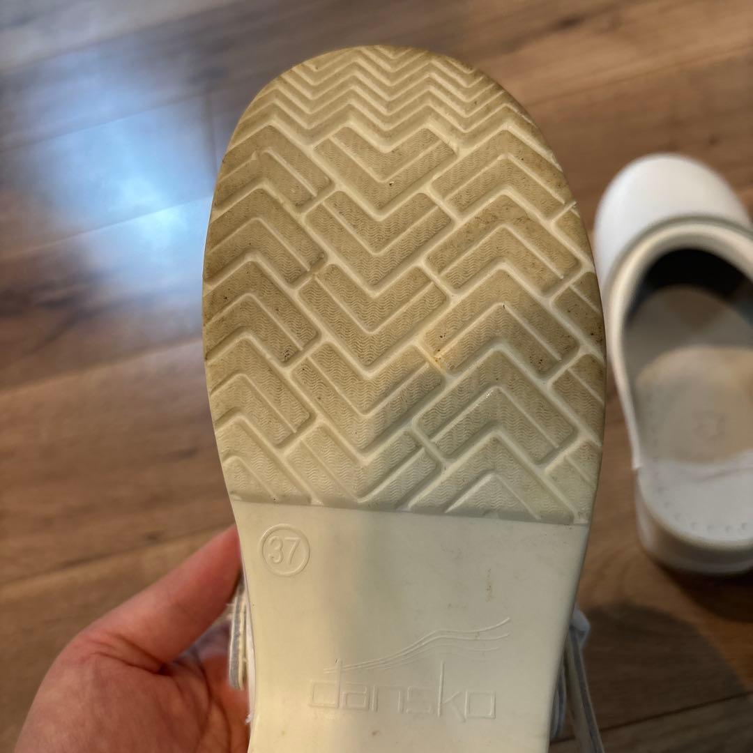 dansko ホワイト サボ・クロッグサンダル