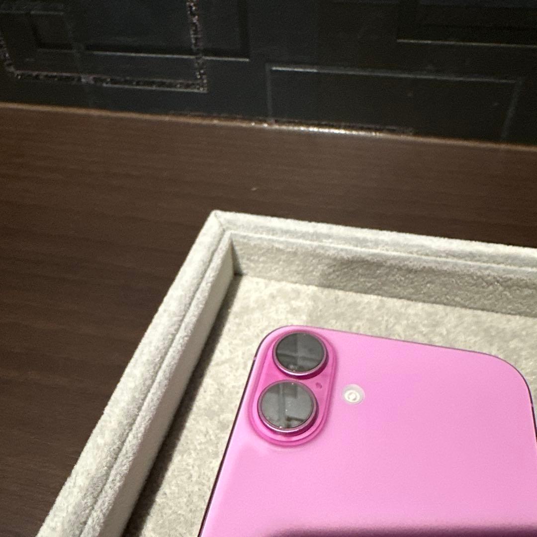 iPhone 16 Plus 128GB ピンク