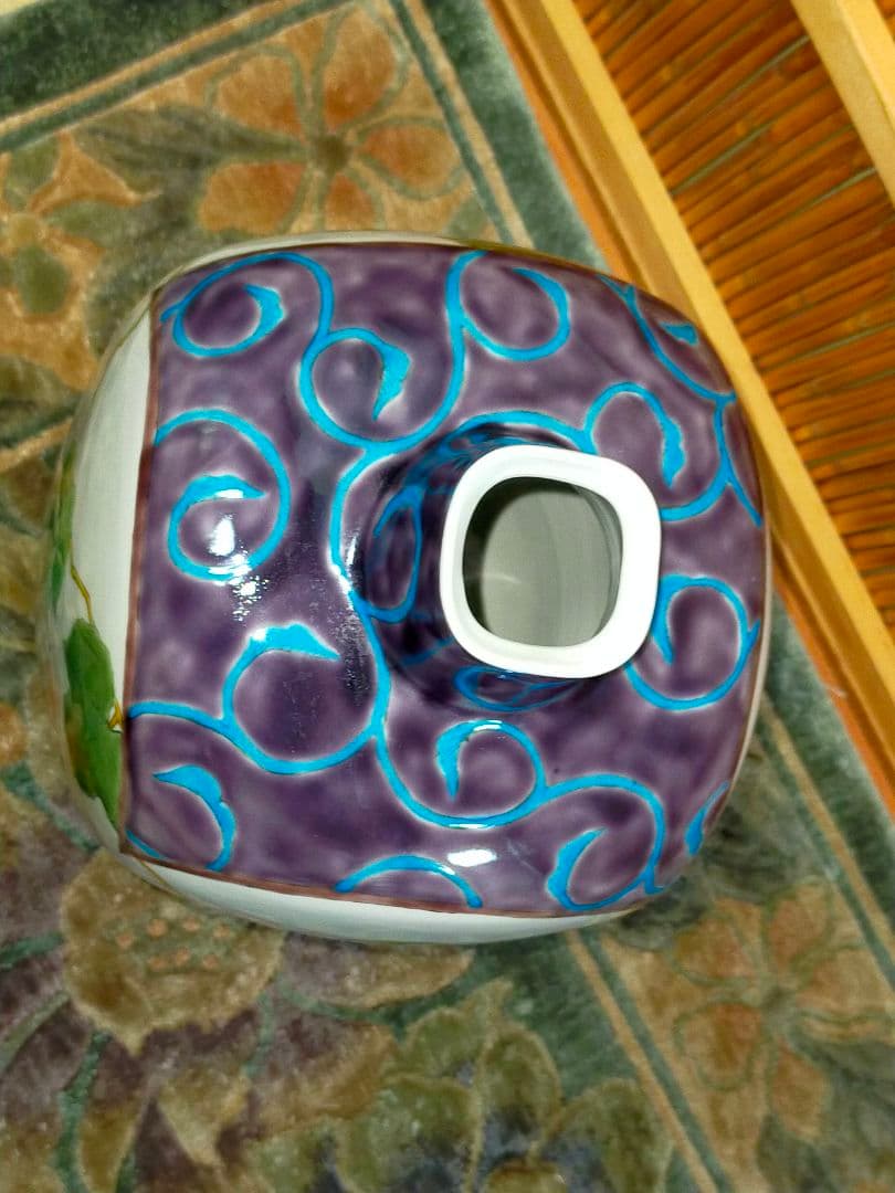 ♥九谷焼♥　花鳥文　♥　花瓶　♥　作家物　【聴】　共箱付き　花器　花入れ