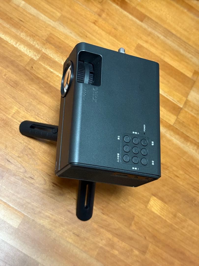 チューナー付プロジェクター Wizz WPJ-T200B