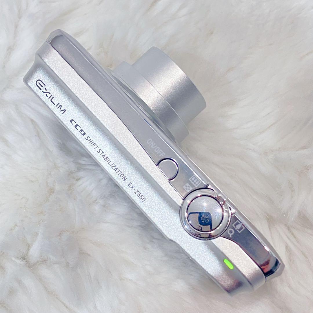 【美品】CASIO EXILIM EX-Z550 デジタルカメラ 付属品あり