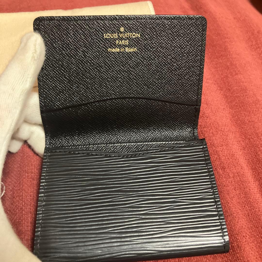 LOUIS VUITTON エピ 名刺入れ