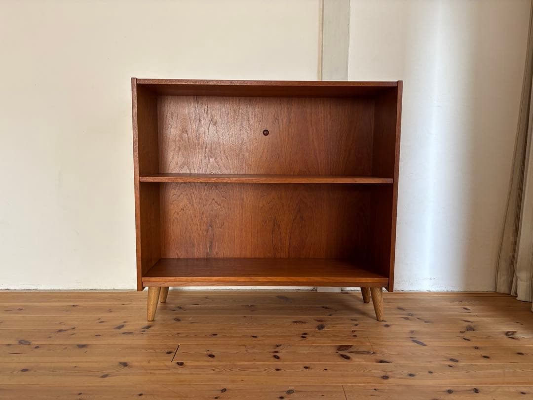 北欧ヴィンテージ　デンマーク　チーク　シェルフ