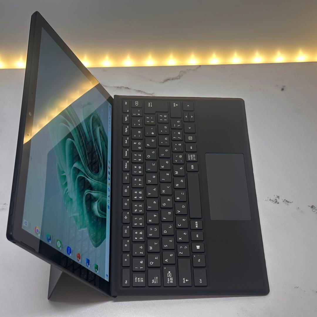 【ブラックモデル】Surface Pro7+ Corei5/8/256