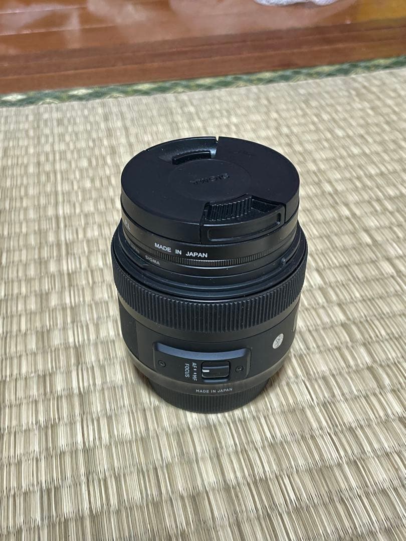 SIGMA 30mm Art F1.4 DC レンズプロテクター付属
