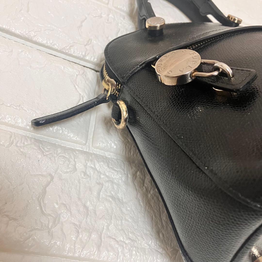 FURLA ハイパーM ショルダーバック　ブラック