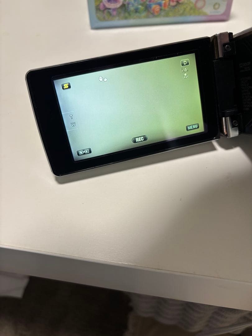 JVC ビクター　Everio GZ-HM890-N 動作品