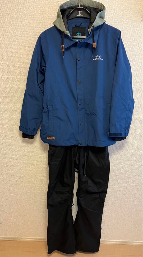 SCAPE 上下セット women Lサイズ 中古 スノーボード ウェア