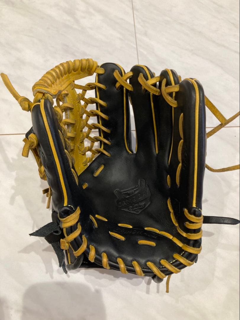 【tomo】グラブワークス　グローブ　 硬式　内野手用　ブラック×イエロー