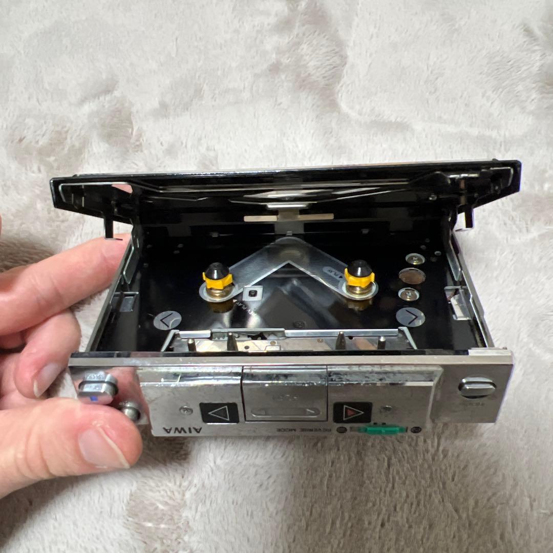 AIWA カセットプレーヤー HS-P9 ジャンク品
