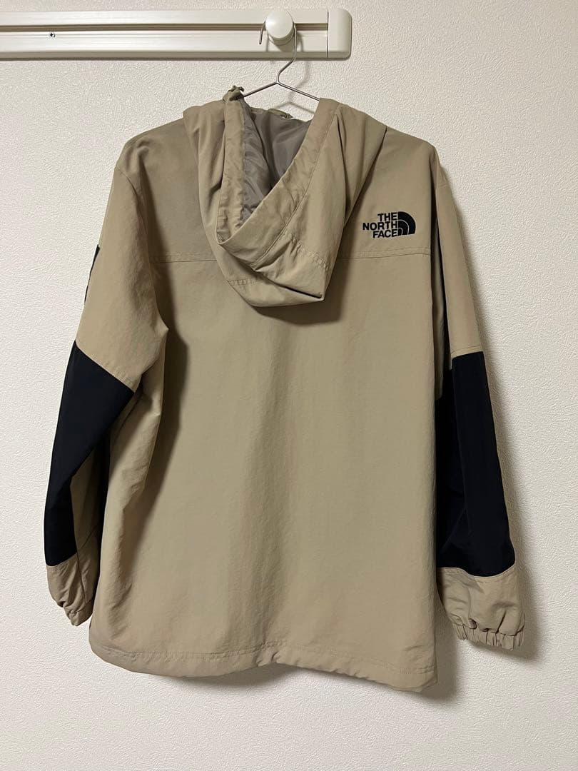 THE NORTH FACE フード付きナイロンジャケット M プルオーバー