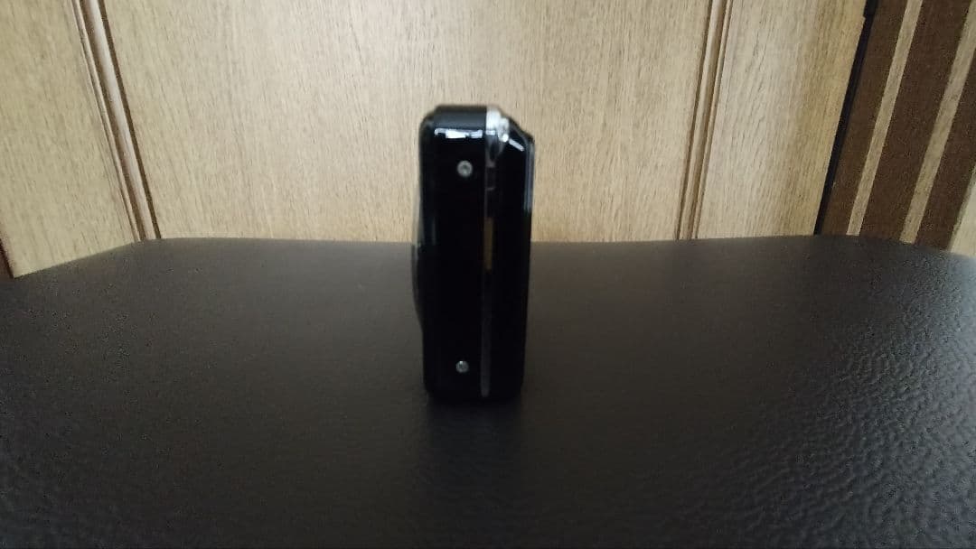 【まい様】【中古品】富士フィルム Fujifilm J30 コンデジカメラ