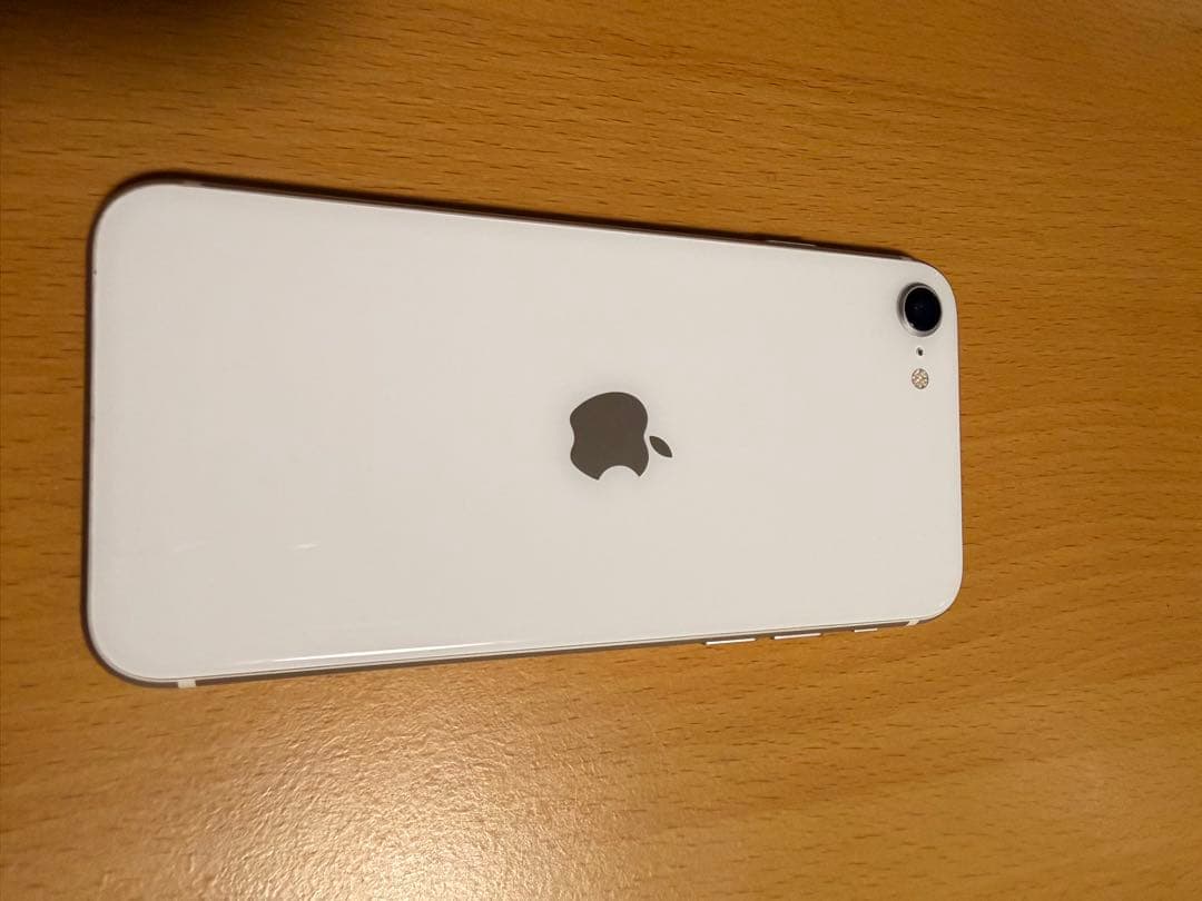 iPhoneSE ホワイト 2世代