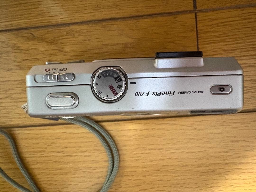 【稼働品】Fujifilm FinePix F700 デジカメ　予備電池