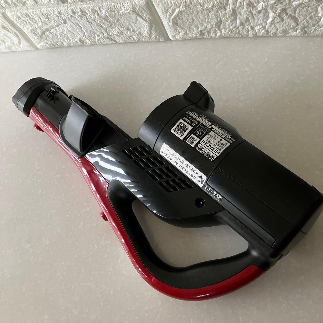 HITACHI 充電式スティッククリーナー