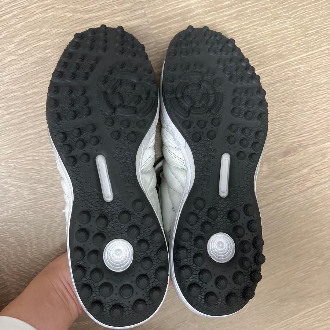 ATHLETA フットサルシューズ ホワイト　カンガルー革×人工革