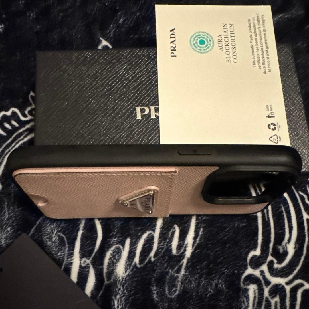 PRADA iPhone14pro ケース カードポケット付き