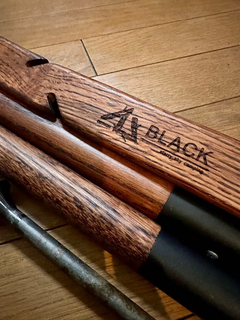 Black Design シダレザクラ ブラックデザイン