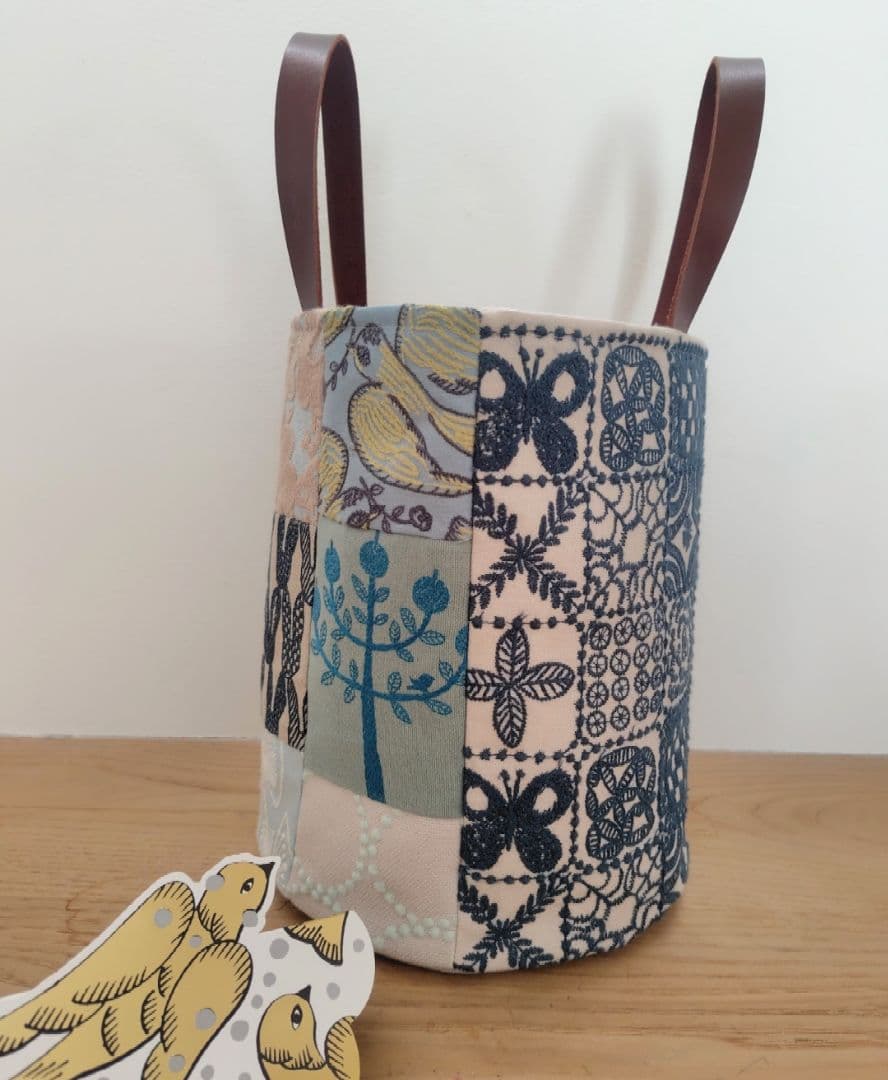 クリスマス出品☆ミナペルホネンforest tile　バケツバック