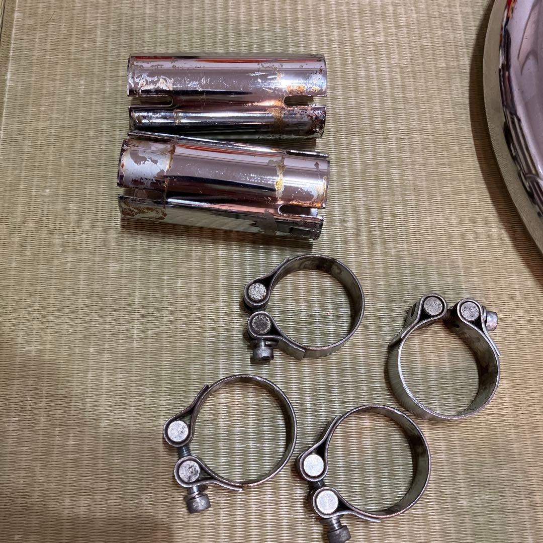 w650 マフラー　純正フルエキとposhのw1マフラー