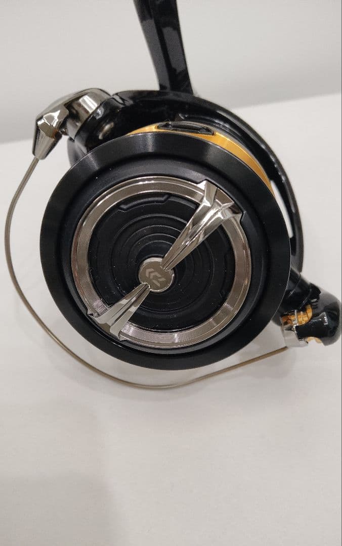 DAIWA ダイワ LEGALIS LT6000D-H リール レガリス