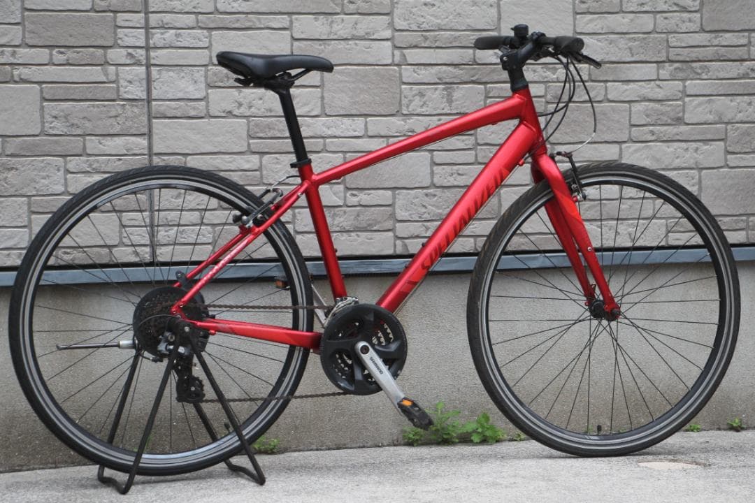 引き取り限定♪スペシャライズド♪SIRRUS♪人気クロスバイク♪レジャーなどに♪