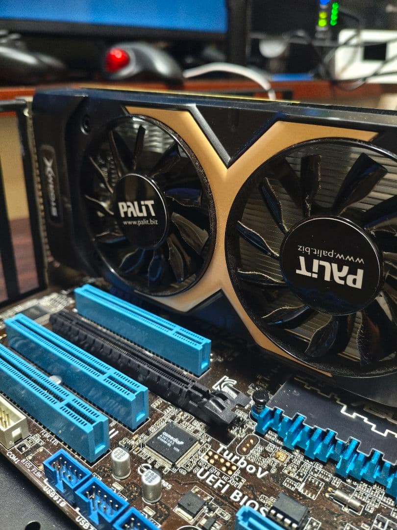 Xeon E3-1230V2 + マザボ+GTX 750 Ti + 16GB