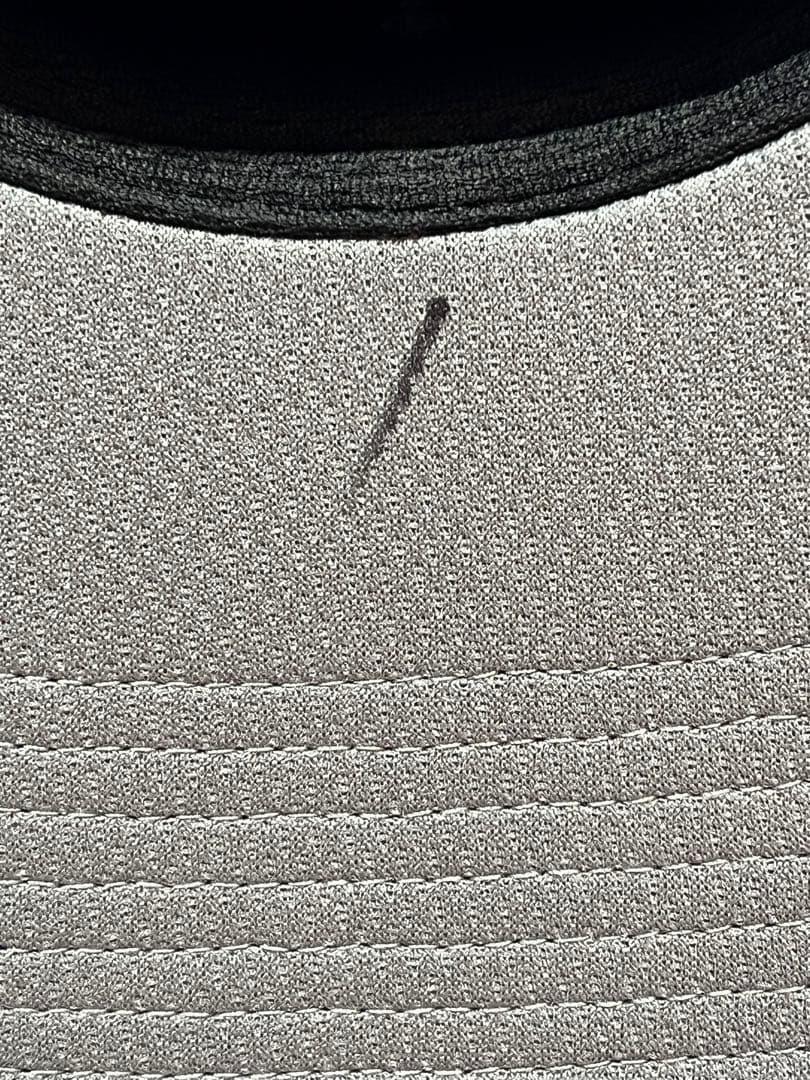 支給品キャップ